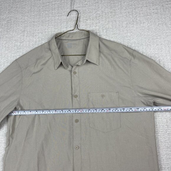 Mountain Equipment Co-op MEC Ultralight Hiking Button Tech Shirt Men's L Beige - Picture 8 of 16